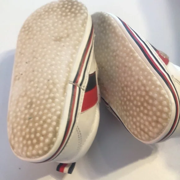 Baby Tommy Hilfiger size 4 hook & loop - Picture 5 of 5